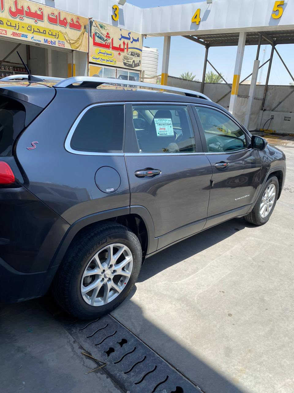 السلام عليكم جيب بزون مديل ١٧ للبيع مكينه ٢٤٠٠ تو ويل ماشيه ١١٠ كيلو رقم بصره باسمي السعر ١٤٣


**إذا كنت صاحب هذا الإعلان وتريد حذفه لأي سبب، رجاءا أرسل رسالة إلى الدعم الفني**