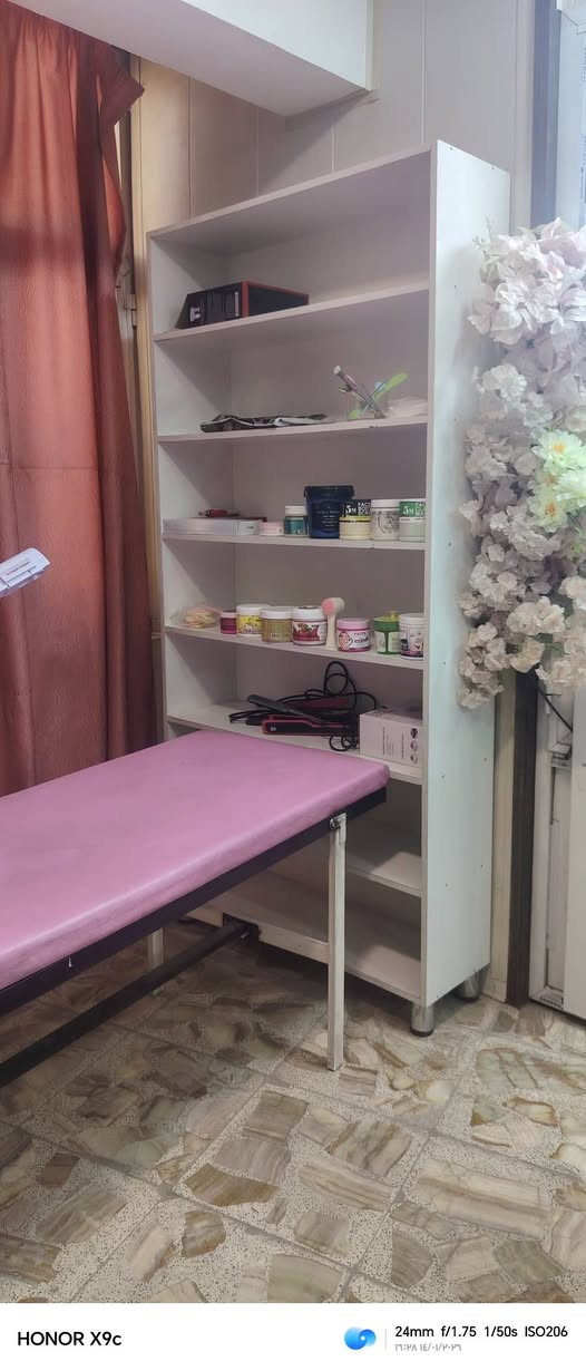 غراض صالون للبيع
العنوان الحريه الثانيه
مموجوده فيس واتساب اجاوب 
***********
