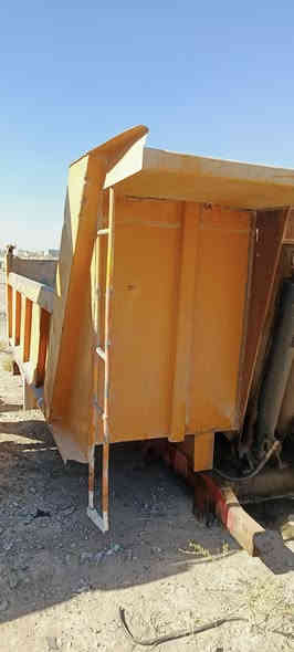 سلام عليكم للبيع بدي مال تك عمل نضيف جكه الماني تفصال كوم جدعه مكانه الفلوجه *********** 
السعر 3ملاين وبي مجال
