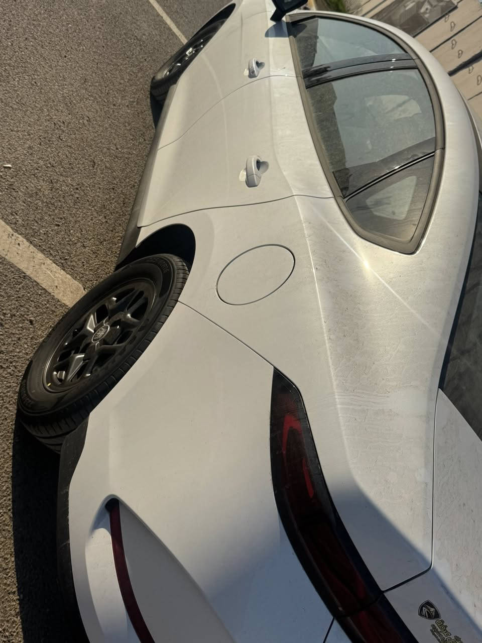 بي واي دي كن بلص  زيرو مرقم بسمي داخل ابيض  موديل 2025  كل اغراضها كامله مكان معارض الكريعات معرض جبل عرفه / السعر 19300 / اتصال ***********
