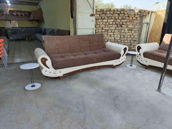 تخم قلاب 8مقعد السعر 350 كوت العزه الجديده حيدر البدري مامتوجد بلفيس وتساب او اتصال ***********
