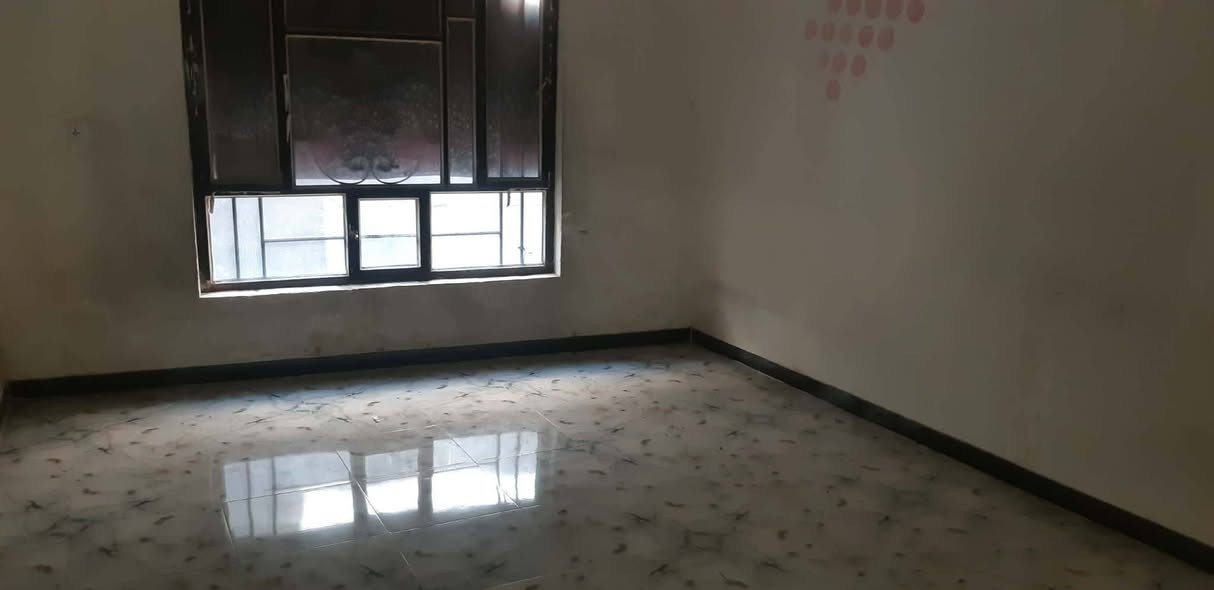 ✅ دار سكني ملك صرف تحويل مباشر للبيع بموقع ممتاز في🏚 ناحية الوحدة 
المثلث الابطال 

✅  مما يوفر سهولة في التنقل وتوفر الخدمات الأساسية. 

مساحه الدار 300
 متر  مساحه  بناء 175 حديث 🏘
وقطعه 125lllمتر


**إذا كنت صاحب هذا الإعلان وتريد حذفه لأي سبب، رجاءا أرسل رسالة إلى الدعم الفني**