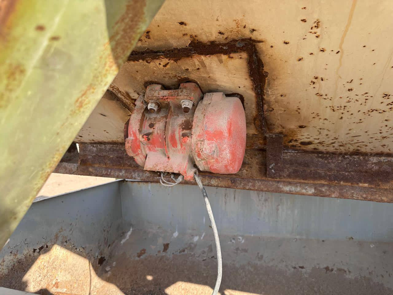 بيع معمل ***********
