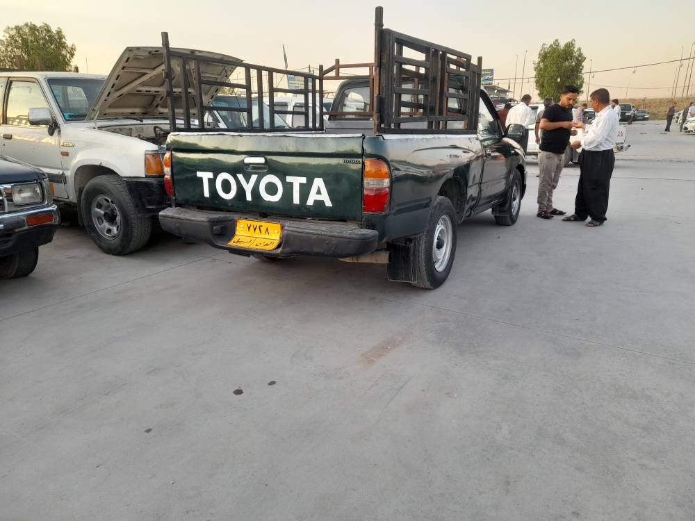 توێتەئەڕنەب مۆدێل 2003سەیارەکی زۆر پاک و بێ کێشەیە سەیارەکە سەنەویە بەشەرتی وەکالەو تەحویل سەنەوی 2018بەسەر چوە سەیارەکە حیزام سبوغە وەر نە گەڕاوە پاوەرە بەخە تایەی نوێیەنرخی 45گەڵاو مەعامەلەیەکی کەم
*********** أربيل, العراق
