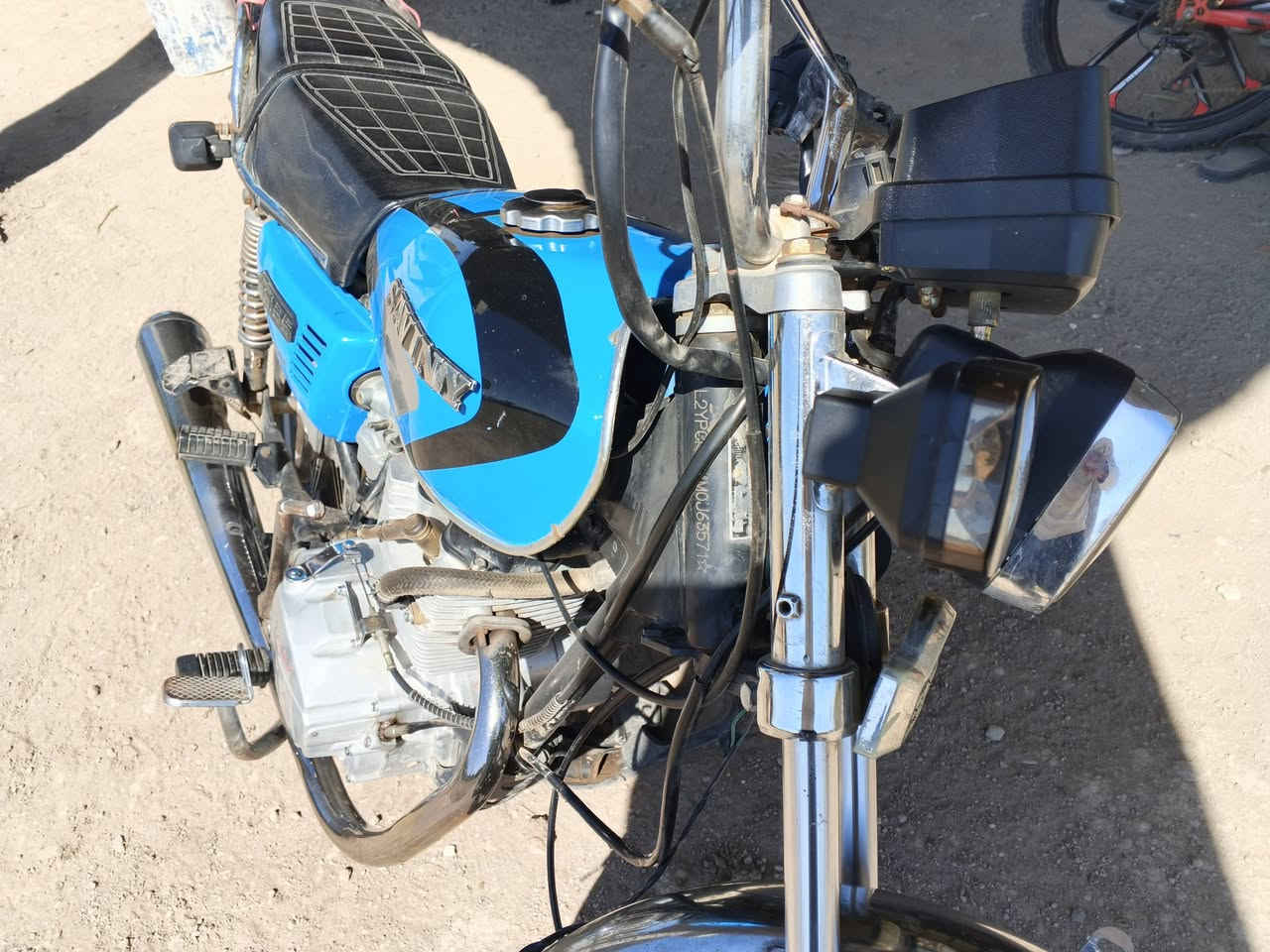 السلام عليكم دراجه للبيع سيفانه 5 كير موديل 2021 اوراق كامله  نضيفه كلش  
كهربائيات مابيها نقص كامله رايدها ب 375 وبيه مجال قليل ***********
