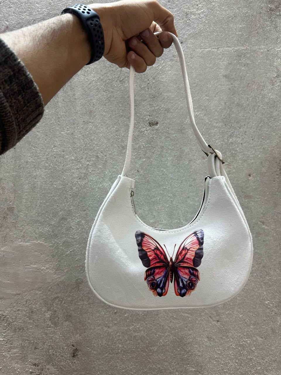 يوجد توصيل داخل الفلوجه للحجز والاستفسار على الماسنجر سعر القطعه 5


**إذا كنت صاحب هذا الإعلان وتريد حذفه لأي سبب، رجاءا أرسل رسالة إلى الدعم الفني**