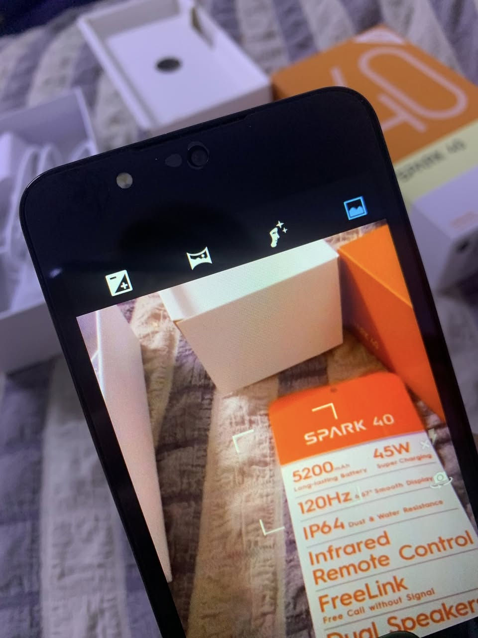 موبايل جديد تكنو  كوبي ماستر Spark 40
ذاكرة 256GB ورام 4GB
شاشة 120Hz سلسة
بطارية 5200 وشحن سريع 45W
سماعات ستيريو وصوت قوي
مقاوم غبار ورذاذ IP64
الجهاز نظيف مع الكارتون والشاحن الأصلي سعره 75


**إذا كنت صاحب هذا الإعلان وتريد حذفه لأي سبب، رجاءا أرسل رسالة إلى الدعم الفني**