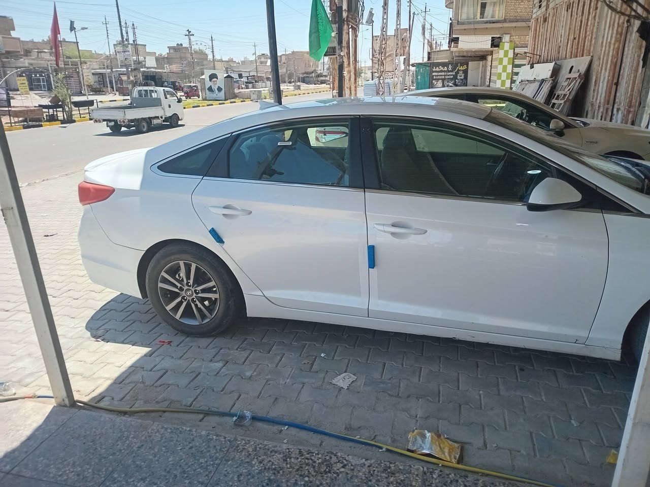 سلام عليكم لبيع سوناتا سبورت موديل 16  كفالة من تبديل بيه ربع قطع صبغ بيع حزام بدون قماره السعر 107 بغداد رقم ***********
