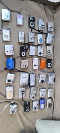 كاميرات ديجيتال • عدد ٣٥ • عاطل فحم