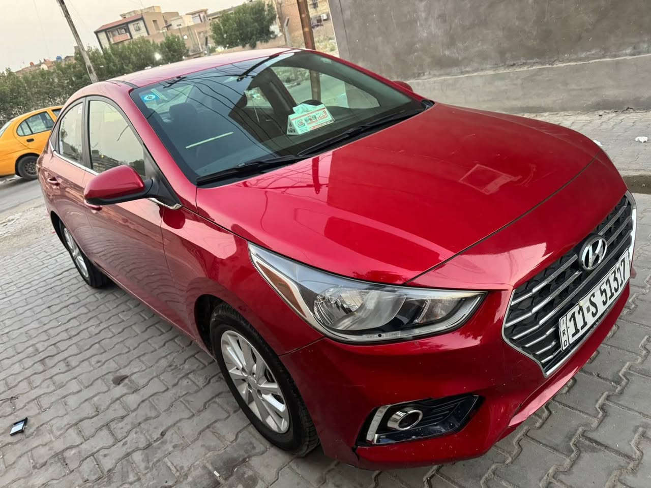 السلام عليكم للبيع اكسنت موديل 2021 رقم بغداد باسمي مكينه 1600 دوش نص فول ماشيةالسعر 118 
***********
