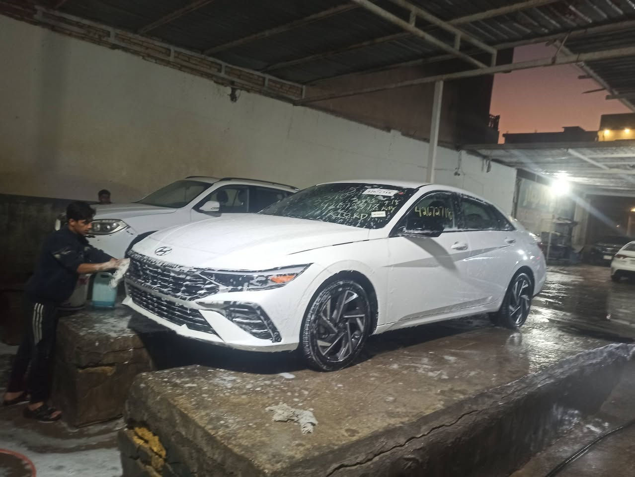 النترا 25 امريكا
ماشيه 5تالف 
بدون رقم منفيس بسمي 
واتساب 
***********
