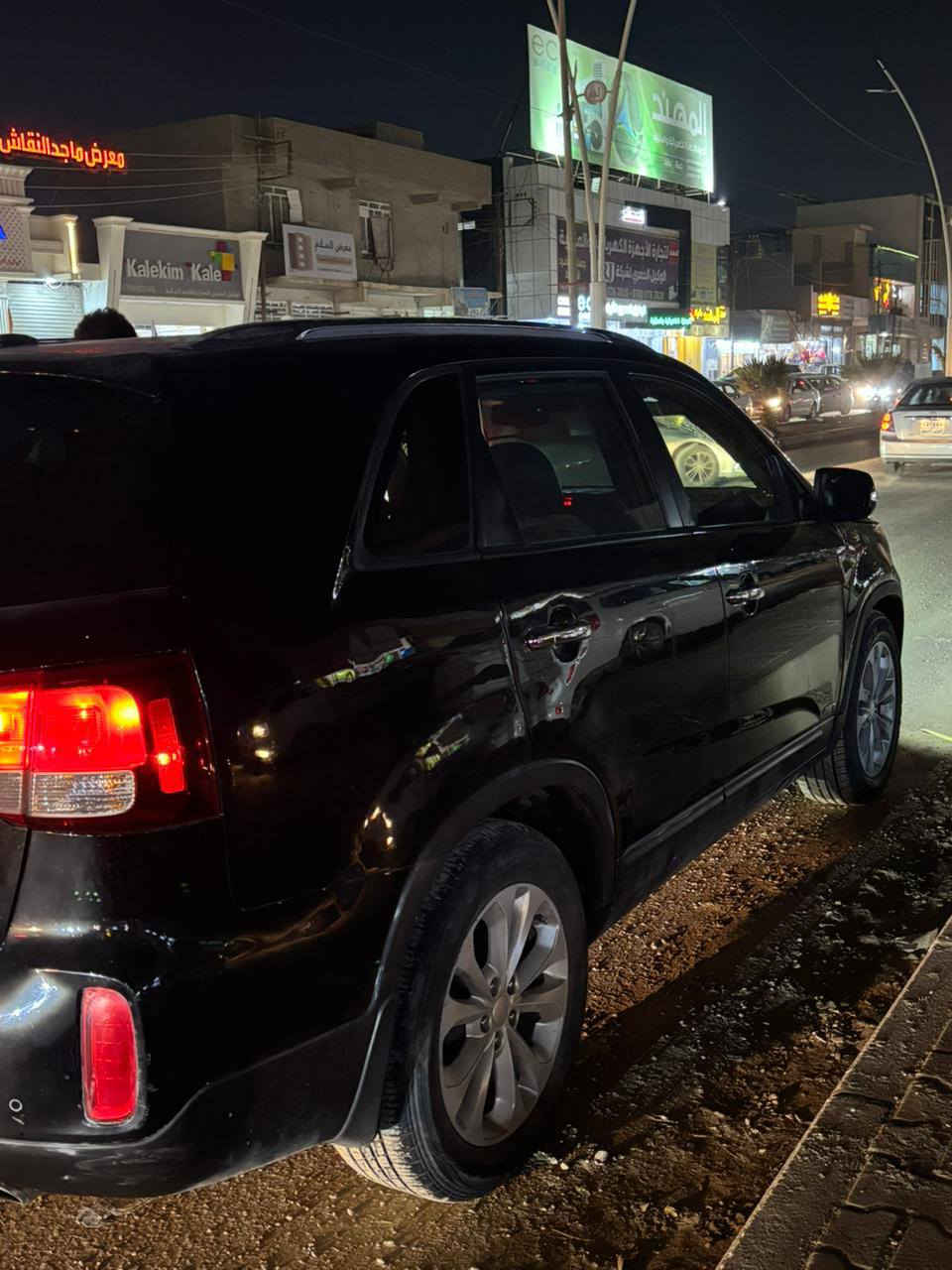 السلام عليكم سورنتو 2014  فول مواصفات للأخير بيه صبغ جاملغ وبنيد والباب شوي الخلفي صدر جديد تبريد  مكينه وكير وتايرات جديد رقم بغداد تحويل ثاني يوم السعر ١٤٥ بيه مجال 
***********
