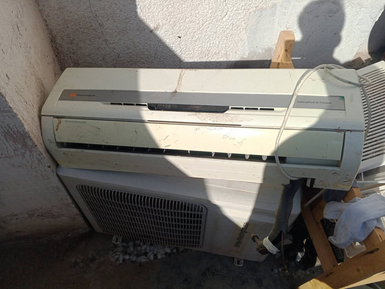 السلام عليكم
عندي غراض مستخدمه للبيع
غساله السعر 100
السبلت واحد طن السعر 100
العربانه السعر 25
الميز مال فلافل وهمركر جديد غير مستخدن السعر 35
العنوان البياع شارع الرافدين 
***********
متواجد واتساب فيس
