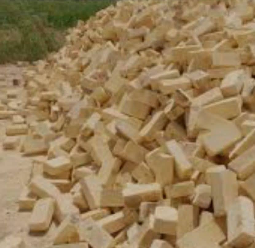 مجمع الامير لبيع المواد البناء 
سمنت كرسته طن 108 ألف واصل
سمنت كرستال طن 105الف واصل
 اسمنت السماوه 105واصل 
اسمنت مقاوم سماوه 108الف
 بورك مالج 110الف
تك أسود 160الف 
تك رامل أحمر175 ألف
 تك حصو175الف
 تك جلمود 175الف
 تك سبيس 125الف 
 كنتر حصو 50الف 
كنتر أحمر 50الف 
كنتر أرمل أسود 45
جلمود 45
سبيس 40
 عنوان الكوت  الجديده قرب مجسر الحولي مجمع الامير
 *********** 
0785716624 علي الدراجي
