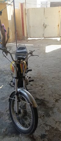 مكاني • بابل • جبله