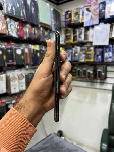 11 بروماكس
ذاكره 256

نموذج M ((تك سيم )) 

بطاريه 98

شرط ما مفتوح 

حيل نظيف 

سعر الجهاز 440 

شراي خاص او اتصل 

***********

***********
