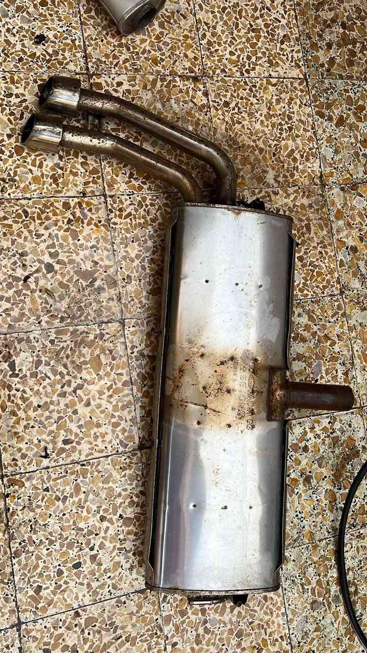 كزوز 1600 توربو بلادي نضيف 75 الف
مكاني البصرة 
***********
