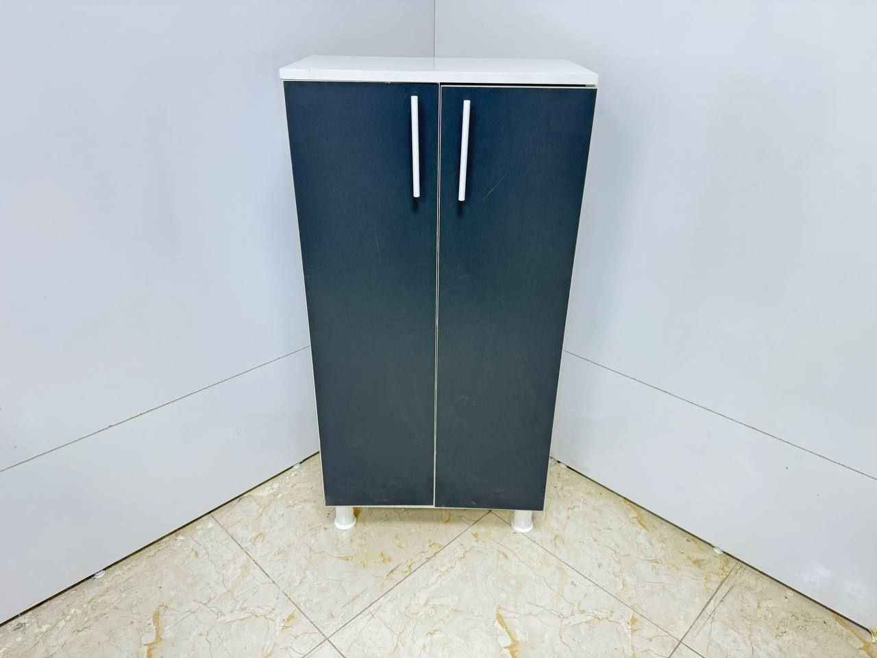 ‎القياسات 
120 سم الارتفاع 
 60 سم العرض 
33سم العمق 

السعر 80  الف 
التوصيل مجاني‎ الحال, واسط


**إذا كنت صاحب هذا الإعلان وتريد حذفه لأي سبب، رجاءا أرسل رسالة إلى الدعم الفني**