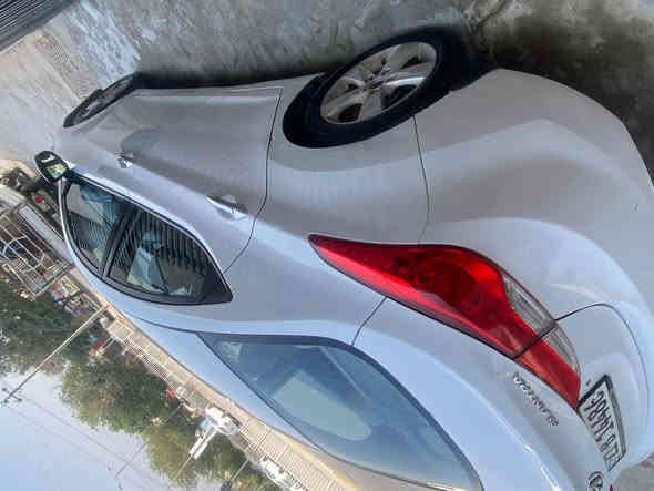 النترا خلیجی مضلع ابيض..2012  بیە اربع قطع ره ش بدون دواخل..رقم.سليمانية لحد 2029.عنوان كفري. كلار..سعر 93..معاملە.ر.م.***********
