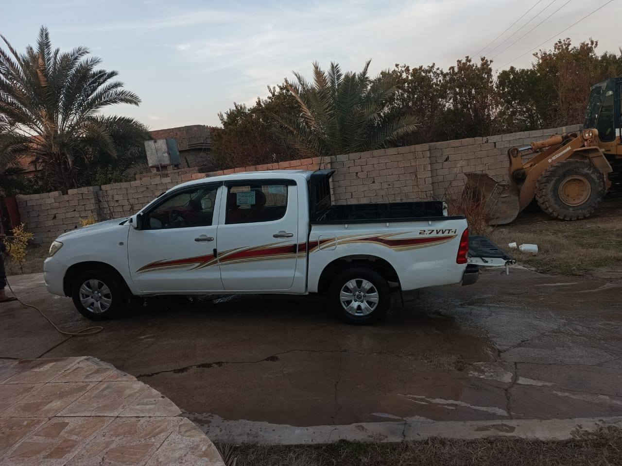 سلام عليكم بيكم عذاري كويتي شاصي 19 رقم بغداد بسمي نكليزي  سنويه الى 30 محرك مفتوح بيها صبغ بل بدي بس سياره جاهز سعر 158 بيها مجال شي بصيط مكان صلاح الدين بيجي ***********
