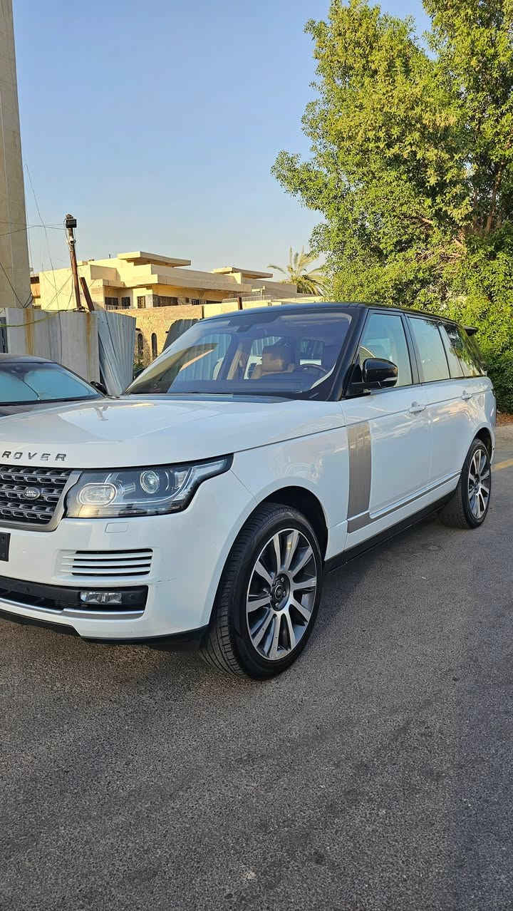 رانج فوج  hse2016 وكاله سردار مكفوله
ماشيه 105000

محرك 5000 v8 
مكان السياره بغداد المنصور 
***********
