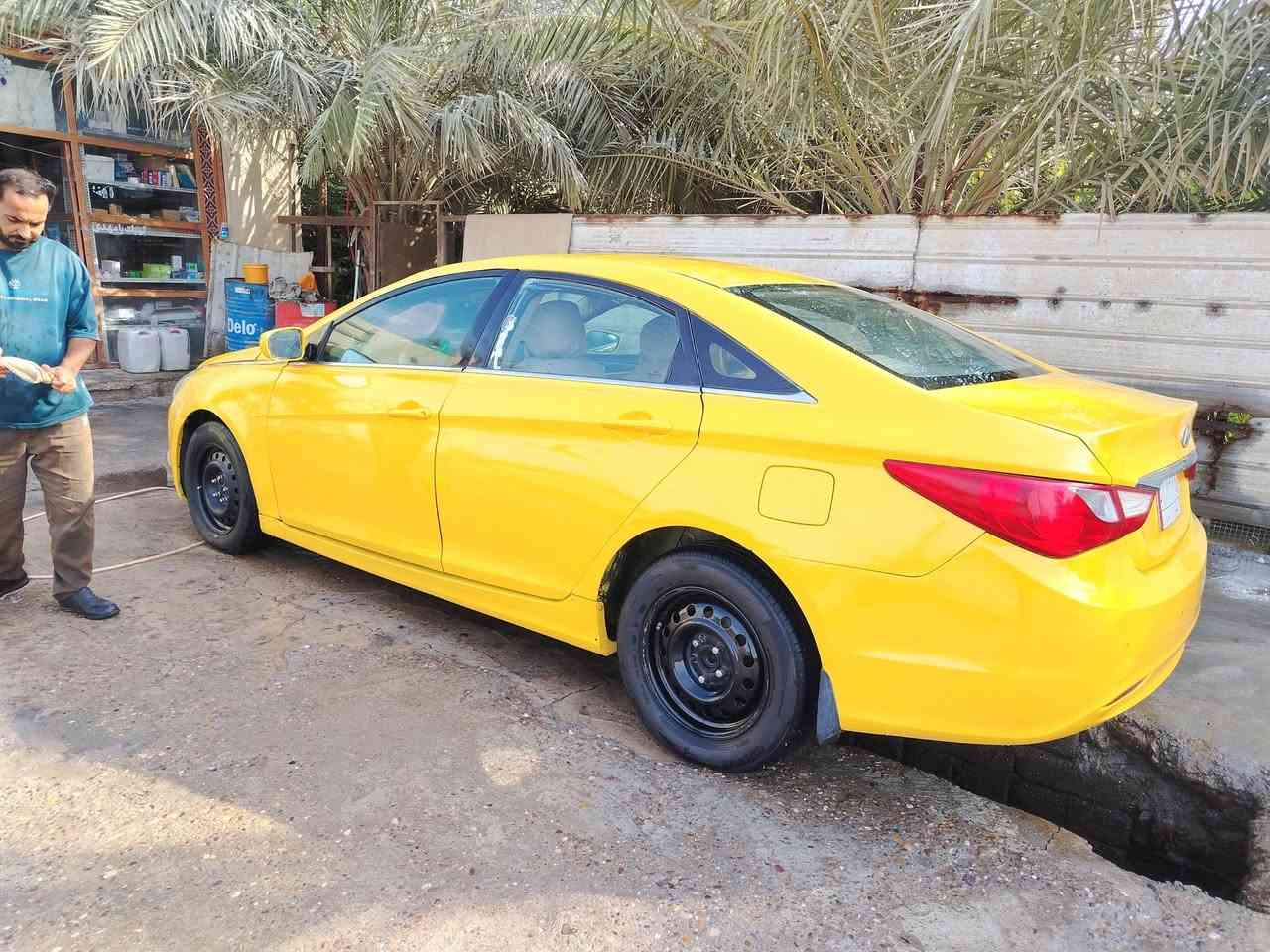 سلام عليكم سوناته خليجي موديل 11 مكينه 2000 دوش السياره بيه تجيه كلش خفيفه رقمه بصره بسمي مصفره وكامله مداور ثاني يوم ***********    /  65  /   وبيه مجال
