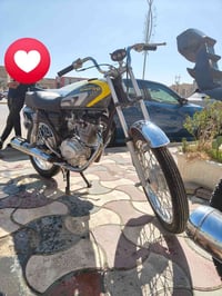 دراجه ناعمه للبيع اوراق موديل 15، ٨٠٠ 07876028555