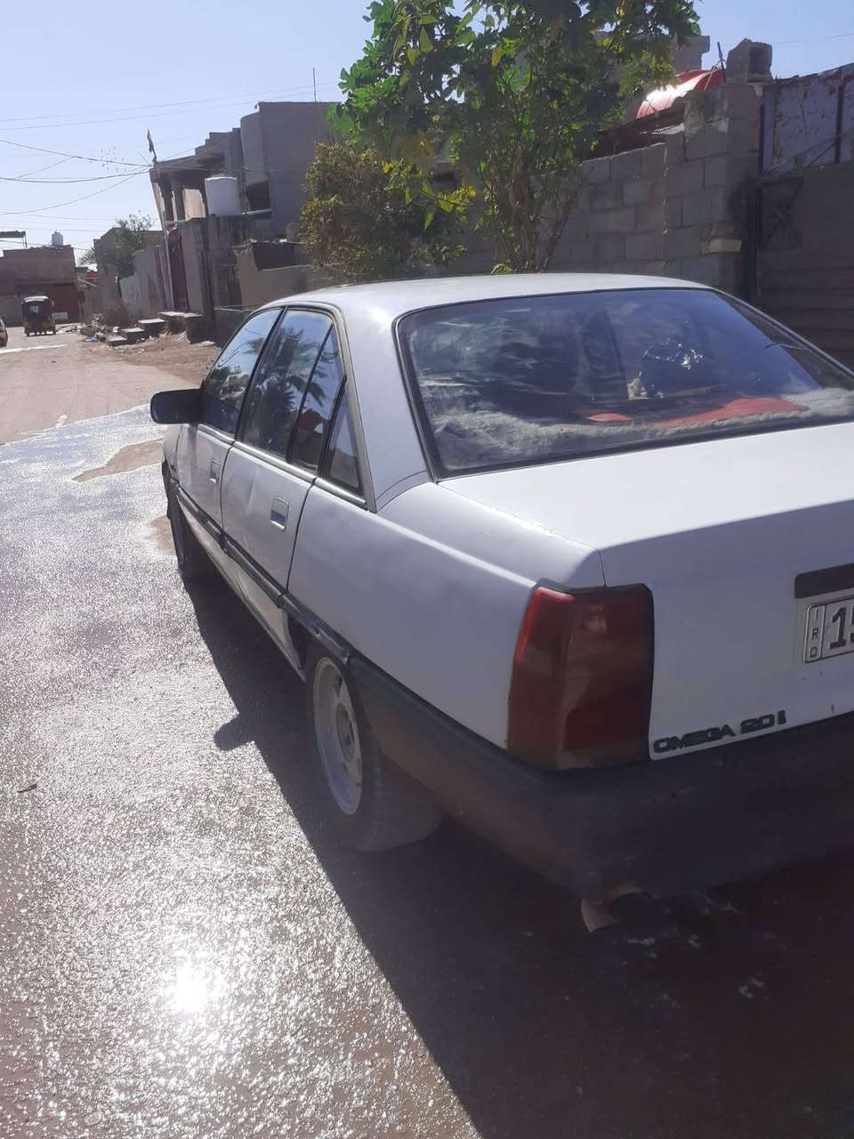 سلام عليكم اوبل اوميكه موديل 90 للبيع سياره حلوه نصبته حلوه السعر 25 او بيه مجال للشراي مكانه بابل الحصوه الستفسار ***********او ***********
