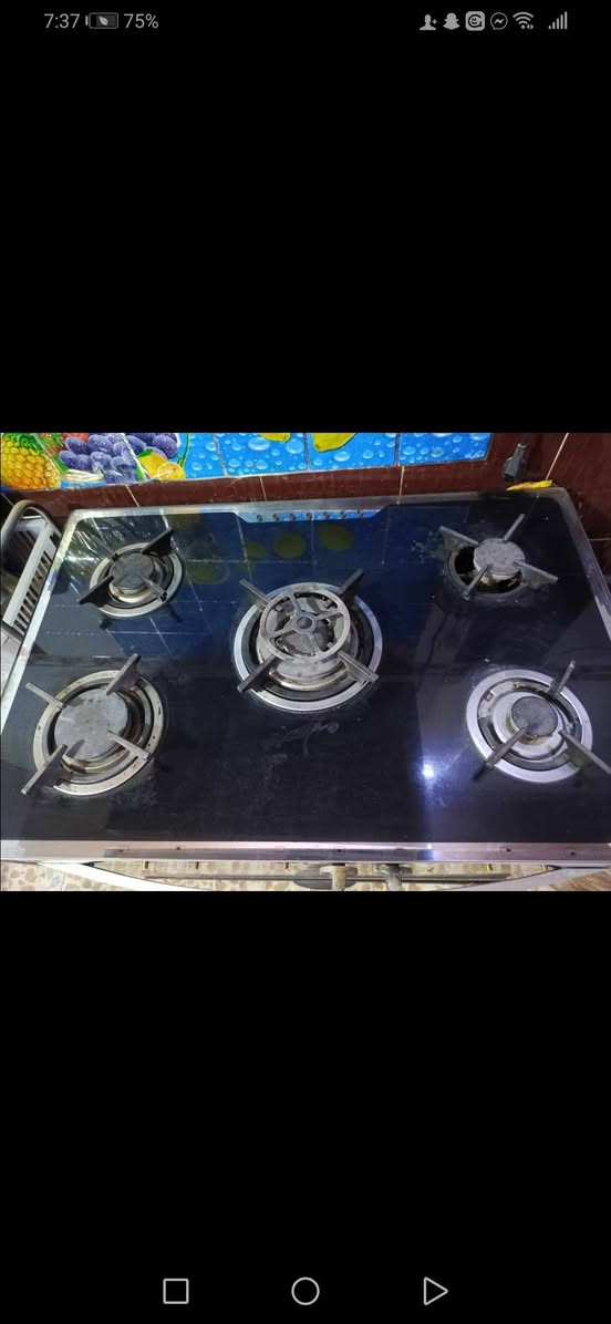 سلام عليكم سبلت كنتوري مديا طنين حار بارد  كامل بواري ريمزنت ممصلح ولا ملعوب بي بس جبت شركه غسلو كله وقفلت الغاز مالته سعره 550 وبي مجال
سبلت جنرال كنتوري طنين كامل كل ملحقاته بواري ريمونت بعده مشدود مامصلح ولا ملعوب بي سعره 500 وبي مجال 
طباخ 5 عيون الفوك جام كله شغال لعيون الفرن كلشي مابي بس نقص كم دكمه مال تشغيل سعره 150 وبي مجال عنواني بغداد الشعب حي البساتين *********** واتساب فقط
