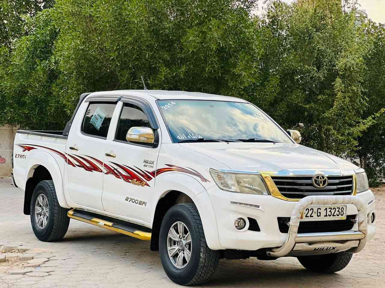 سلام عليكم للبيع هايلوكس فور ويل كويتي  موديل 2014 كفاله عامه  السعر 216 كير اوتماتيك كشنات تبريد مكينه كفاله شرط شاشه كامره خلفيه فول موصفات  للستفسار ***********
