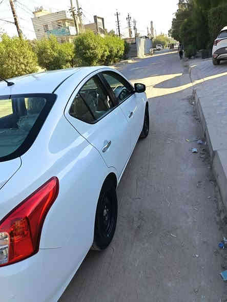 سلام عليكم شباب
سياره للبيع نيسان ٢٠٢٥
مكفوله كفاله عامه ماشيه ٧٠٠٠
السعر ١٢٧ بيها مجال بسيط
العنوان بغداد
انتصال***********٩
