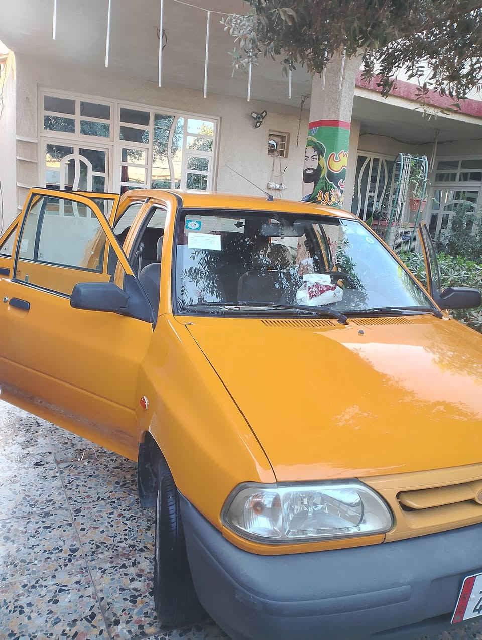 سايبا موديل 2023 باسمي مصفر هيئه وغرامات  تبريد شغال وخير من الله مكفوله من الشواصي ومن الخياس خير من الله كير ومحرك بيها طخات موضحات بيها ضربه بسيطه بلبنيد  بلصور سعرها 60 وبيها مجال بسيط للستفسار  ***********
