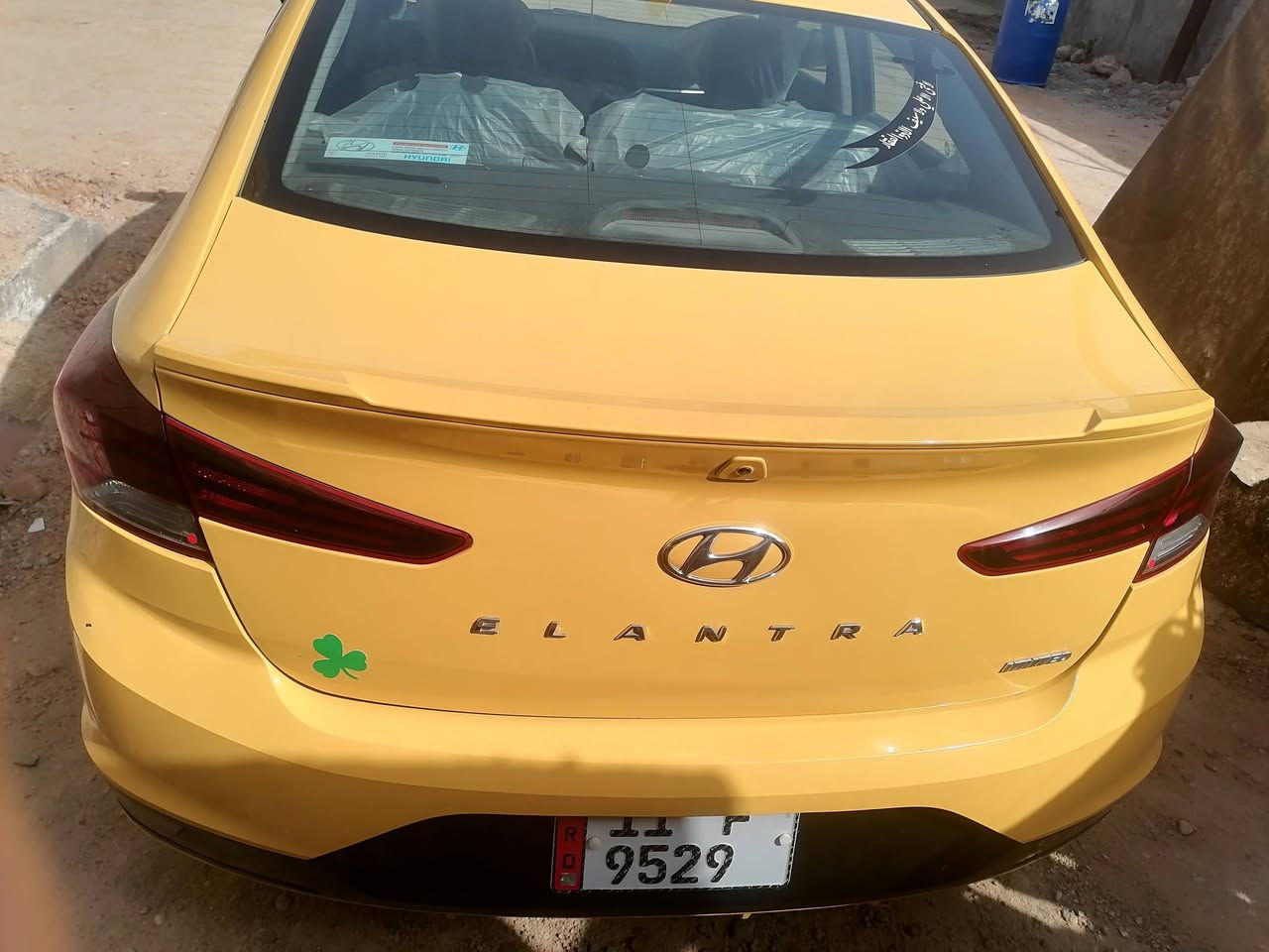 النترا
موديل 2020
سياره فول موصفات فول
مكينه جديده كير ايتي منضومه غاز
مكان كربلاء السعرر ١٢٥
***********
