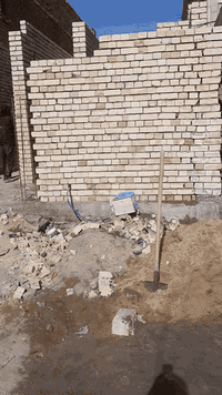 العنوان: بغداد جديدة/شارع العام جامع الإمام علي
خلفة بناء ترميم تقطيع كافة البيوت نظافه والتزام في العمل
اشتغل قطعي او على الدبل
اتصل وادلل 
متواجد على الستفسار 
***********
