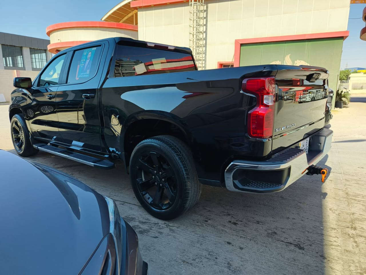 بيع مستعجل بيع مستعجل   سلام وعليكم سلفرادو 2023    وارد امريكي كفاله عامه كلين تايتل رقم بصره حره تحويل  LT معروفه موصفاتها  كشنات مخمل شاشه كار بلي عينه ديجتلل  ماشيه 60 الف سياره جديده احله من الصور  محرك 2700 تيربو  السعر  320 $  وبيها مجال الشراي  الستفسار  
***********
