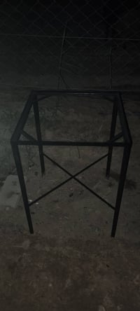 ميز مال مبرده عدد 2سعر 35الرقم//07808306506
