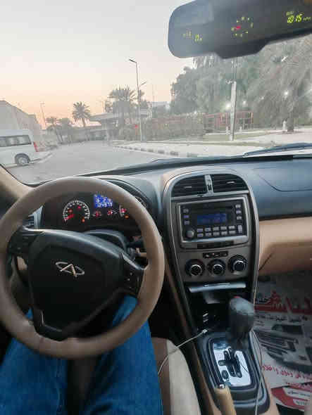 السلام عليكم ورحمة الله وبركاته تيكو ١٣ للبيع السياره بيها بارد بل الجاملغات الاماميه واصبع بل باب الصندوك السياره صدرها جديد منضومت البانزين من الفيت بم للنوزلات كلها جديده مكان السيارة حي الجهاد للاستفسار الاتصال على الرقم ***********
