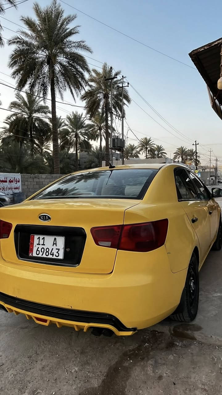 سلام عليكم  السعر (٨٣) قفل  🔒
كيا فورتي موديل ٢٠١٠ 
محرك ٢٠٠ دوش المرغوب 
وارد امريكي السياره نضافتها بلصور   حادثها فقط باب الايسر  
رقم الماني جديد 
مواصفاتها  تحكمات ستيرن جهتين بيها نضام ال ( ABS)  والمثبت السرعه كروس  وتحكم صوت كامل ومانع انزلاق كله شغال تايرات جدد صدر جديد داخل نضيف على وضعه السياره جاهزه فول الفول شغل واطلع مابيها كل عيب تاخذها منا تطلع تشتغل تكسي بيها منا  يعني السياره كامله مكمله تجي تفحص تقتنع تجرب يلا تاخذ  
رقم صاحب السياره ***********
مامتواجد عل نت اتصل وتدلل
