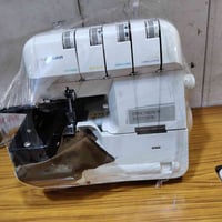 ماكينة خياطة يابانية • توصيل مجاني • ٣ و٤ خيط