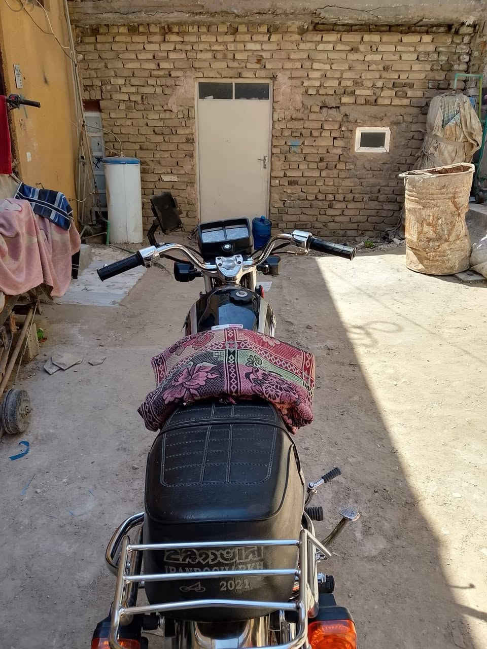 السلام عليكم نامة مديل 26 اورق سكنر صار 2شهرين من طالعة سعر 675 وبيهة مجال ***********
