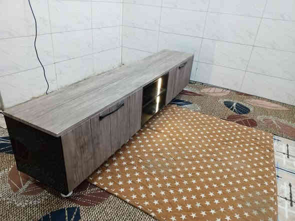 ميز بلازمة جديد باب اول نضام هاي دروليك ولدات سعر 50الف 
***********
