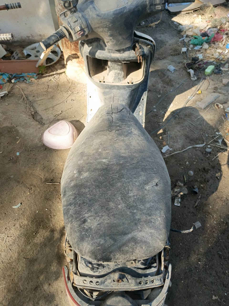 سلام عليكم 
كوم حديد 
السعر 50
*********** 
كربلاء الحر
