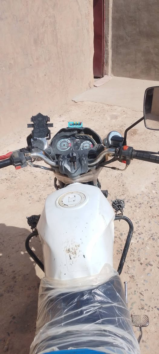 سلام عليكم مطور سايم 2017 محرك شرط نشاطه فول نكره  سلف يعوز ترتيب كماليات بس سعر 400وبي مجال لمكان الحجاج


**إذا كنت صاحب هذا الإعلان وتريد حذفه لأي سبب، رجاءا أرسل رسالة إلى الدعم الفني**