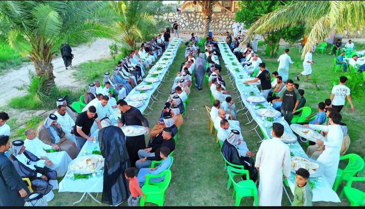 📸  تصويرنا اليوم #اماره_زبيد  #عشيرة_البوفدعم 
 #بيت_آل_خليف العامر، بمناسبة زواج 
#الأستاذ_جواد_كاظم_خليف_الزبيدي 
ليلة من أجمل الليالي، جمعت الطيب والمحبة وحضور الوجوه الطيبة،
وأهل الكرم والمواقف المعروفين بأصالتهم وحسن استقبالهم 🌹
ألف مبارك للعريس، ونسأل الله أن يرزقه حياة سعيدة مليئة بالفرح والهناء،
ويديم الأفراح والمسرات على بيت آل خليف 
#المصور_اياد_العبيدي ***********
باقي الصور موجوده بلقناه https://t.me/qqqqqwwre
