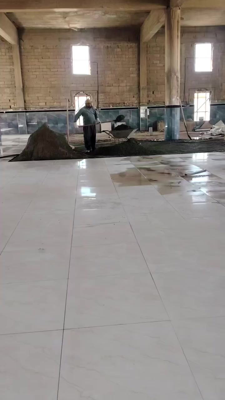 تجارةٌ مع الله… لا خسارة فيها 🤍
جامع البيروتي بحاجةٍ إلى دعمكم لإكمال هذا الصرح المبارك.
ساهم ولو بالقليل… فالأجر باقٍ والذكر طيب.
📞 ***********
لا تحرم نفسك صدقةً جاريةً تدوم لك بعد العمر.
