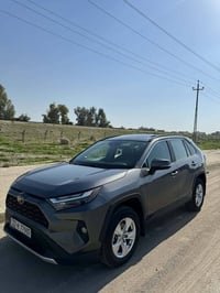 راف فور XLE • ٢٠٢١ • ٧٠ الف كم