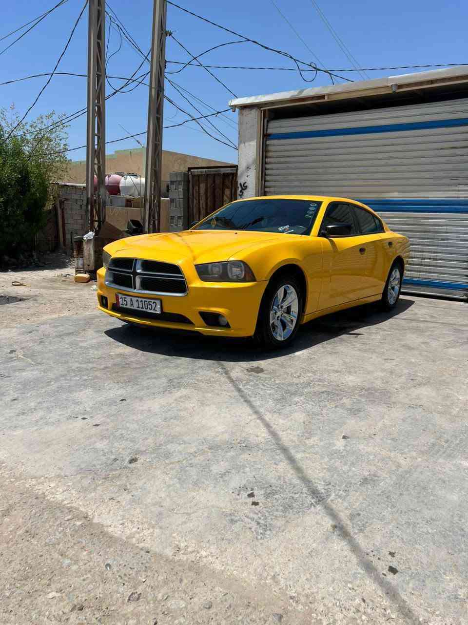 السلام عليكم جارجر 14سياره جاهزه للخير ربع ماذب عليها كير مكينه حداديه تخم تاير ويل كروم غرفه جديده صبغه جديده احادثها جاملغ امامي وبدلت ثنين بيبان اثر خياس موجودات القديمات  عدي بيع او مراوس بخصوصية السعر 155وبيها مجال قليل ***********
