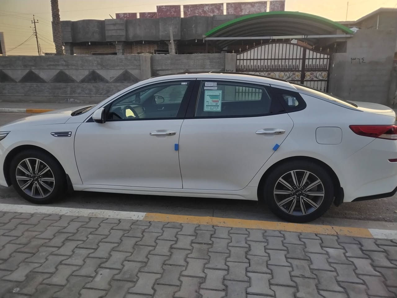 سياره أوبتما ٢٠٢٠ خليجي سياره فول مواصفات واحد على واحد محرك ٢٤٠٠ كير ست نمر شفتات أستيرن تحكم أستيرن كامره خلفيه شاشه كبيره حساس خلفي وامامي ثلاث وضعيات قياده سبورت نيموري درايفر تدعم نضام أيكو كشن خزين كشنات كهربائيه داخل جلد جنطه ذكيه بصمة أبواب بصمت تشغيل بصمه جنطه تطبيق مرايات أشارت ترحيب أناره محيطيه رقم شمالي تحويل مباشر سيارة موجوده في بغداد رقم الهاتف *********** سياره ماشيه ٥٥ على الشركه الكتلوكات ولزكات وكاله صدر خلفي ولا أمامي أدامه جديده تخم تاير كوري دلوب
