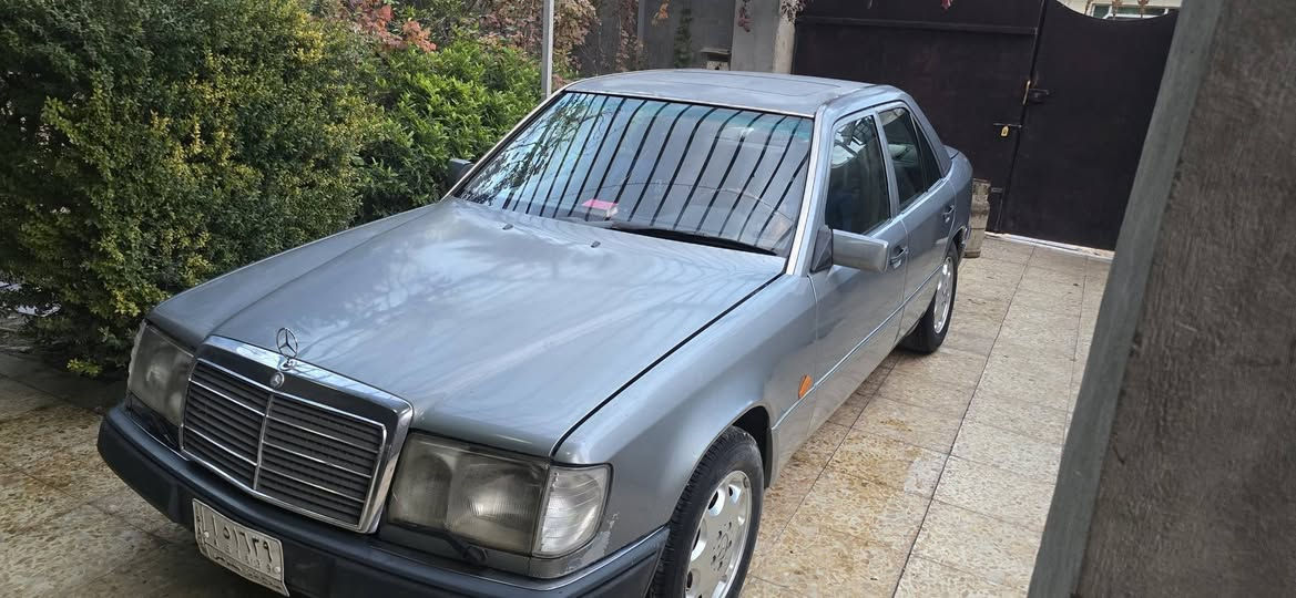 السلام عليكم مارسدس دب ١٩٩١ سلفر  للبيع
السلام عليكم مارسدس دب ١٩٩١ سلفر  للبيع
رقم صلاح الدين  بسمي 
.مكينه بلاد  300 عنكبوت 
اي ضربه مابيه.گشر قليل خياس بلهلال الخلفي  ولا لحيم
تبريد ثلج منضومه كله جديده مع الراديتر
شاشه وسماعات جدد
السعر ٧٥ وبي مجال  
اي استفسار خابر وبيك خير ودلل جاهزه من كلشي 
السياره نقص فقط اريل كهربائي
مكان السيارة بغداد ابو غريب بسمي ثاني يوم احولك
رقم ***********
