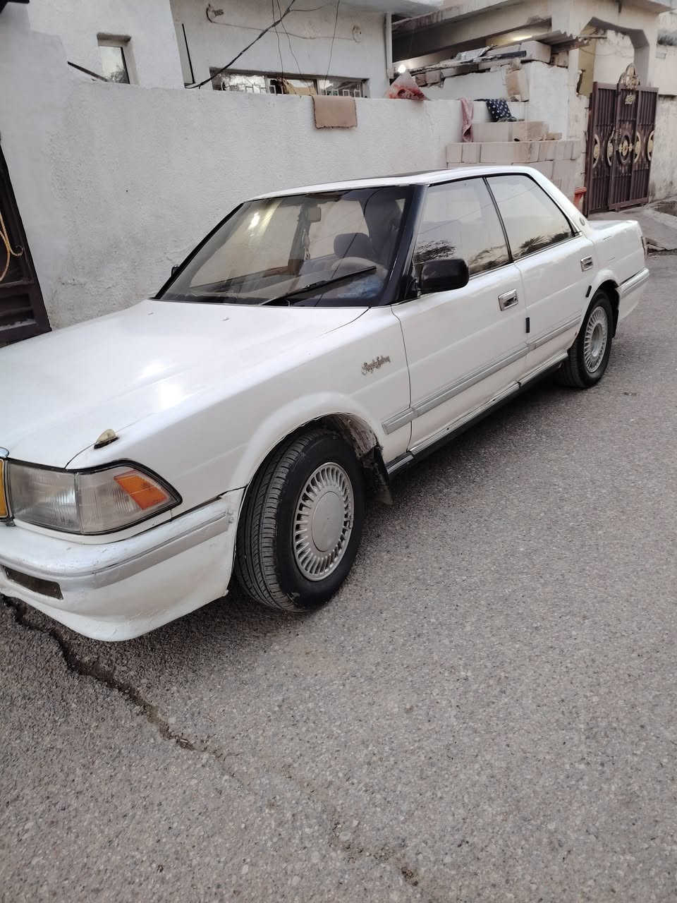 السلام عليكم كراون هورتوب للبيع بسمي تحويل ثاني يوم سنويه جديده ل2030 كير مكينه مكفولات موديل 92 مكان واسط الزبيديه الستفسار اتصل ***********
